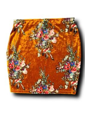 L’Atiste by Amy Floral Velvet Boho Hippie Mini Skirt